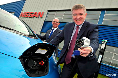 110411-NissanLeafMarkPrisk-461