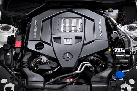 110721-MercedesAMGM152-461